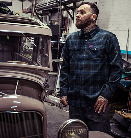 kiss the sky black and purple app tile