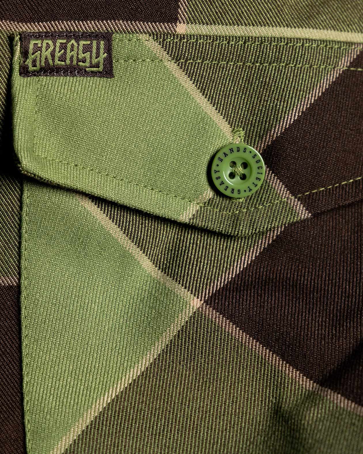 griswold flannel front pocket detail